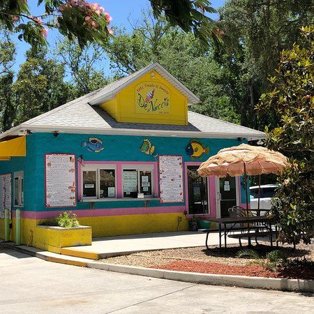 DeNucci's Soft Serve